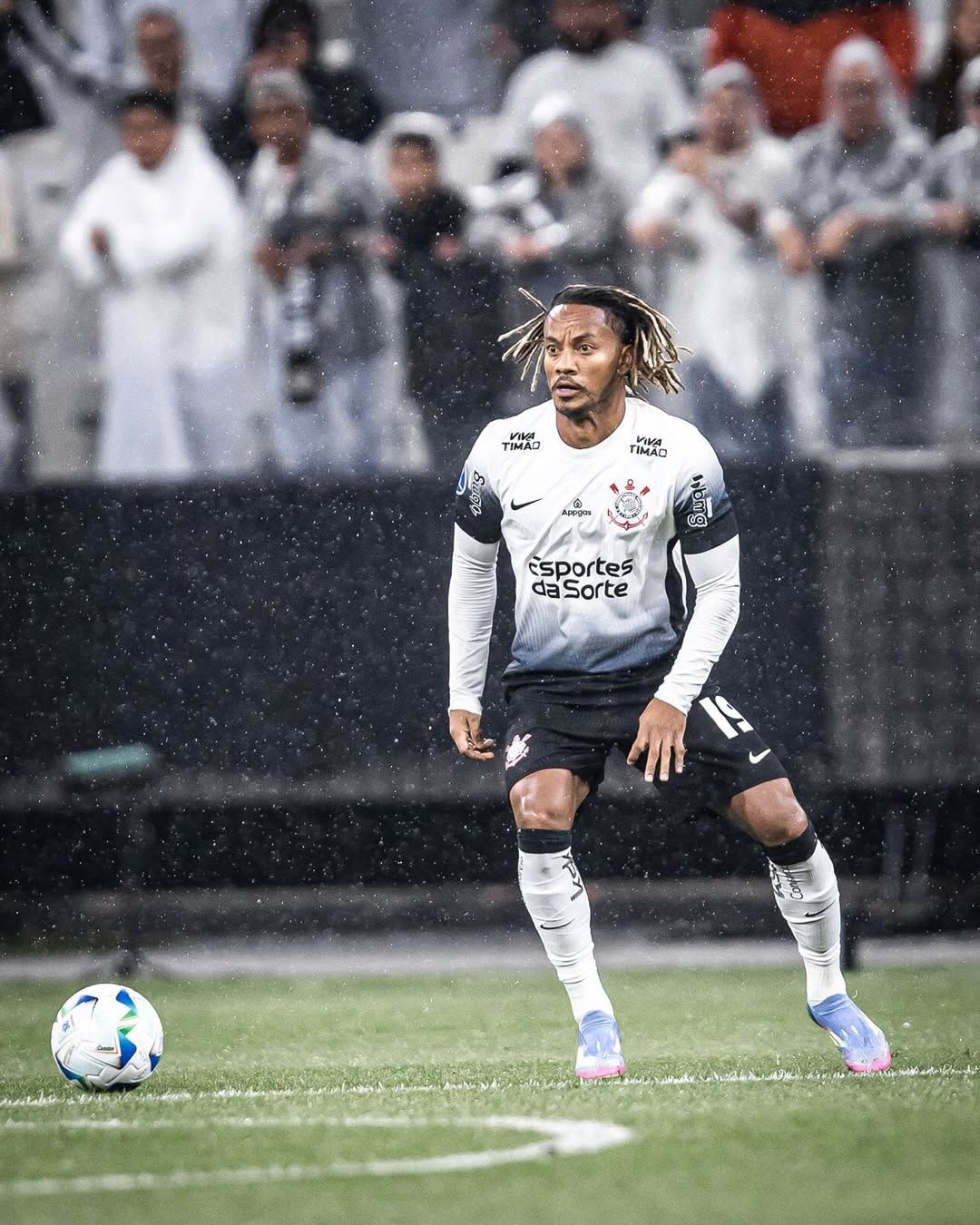 carrillo-em-campo-pelo-corinthians (2).jpg