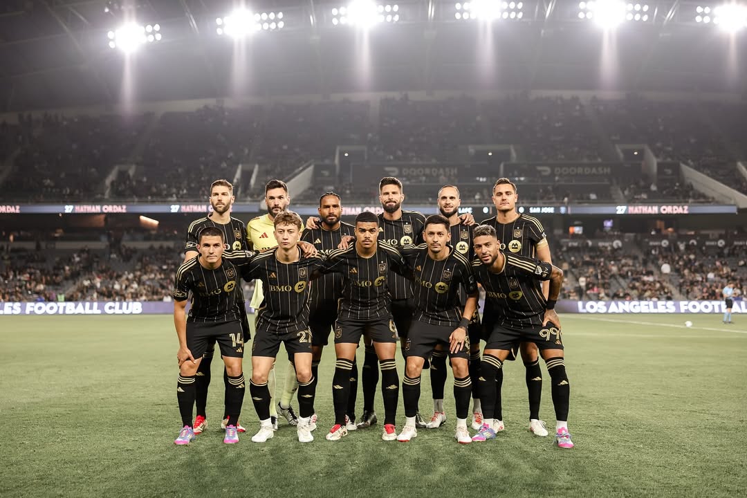 jogadores-los-angeles-perfilados.jpg