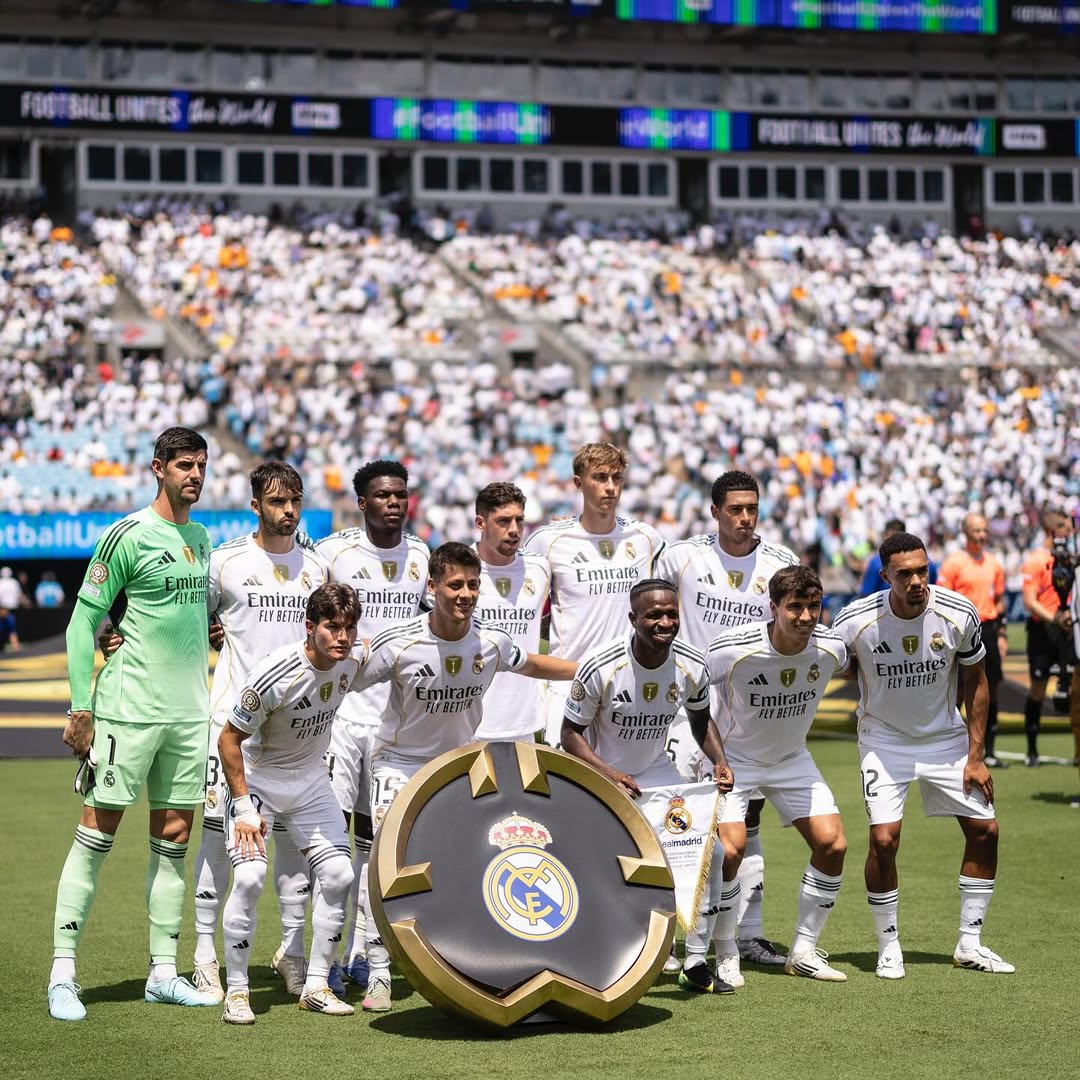 jogadores-real-madrid-perfilados.jpg
