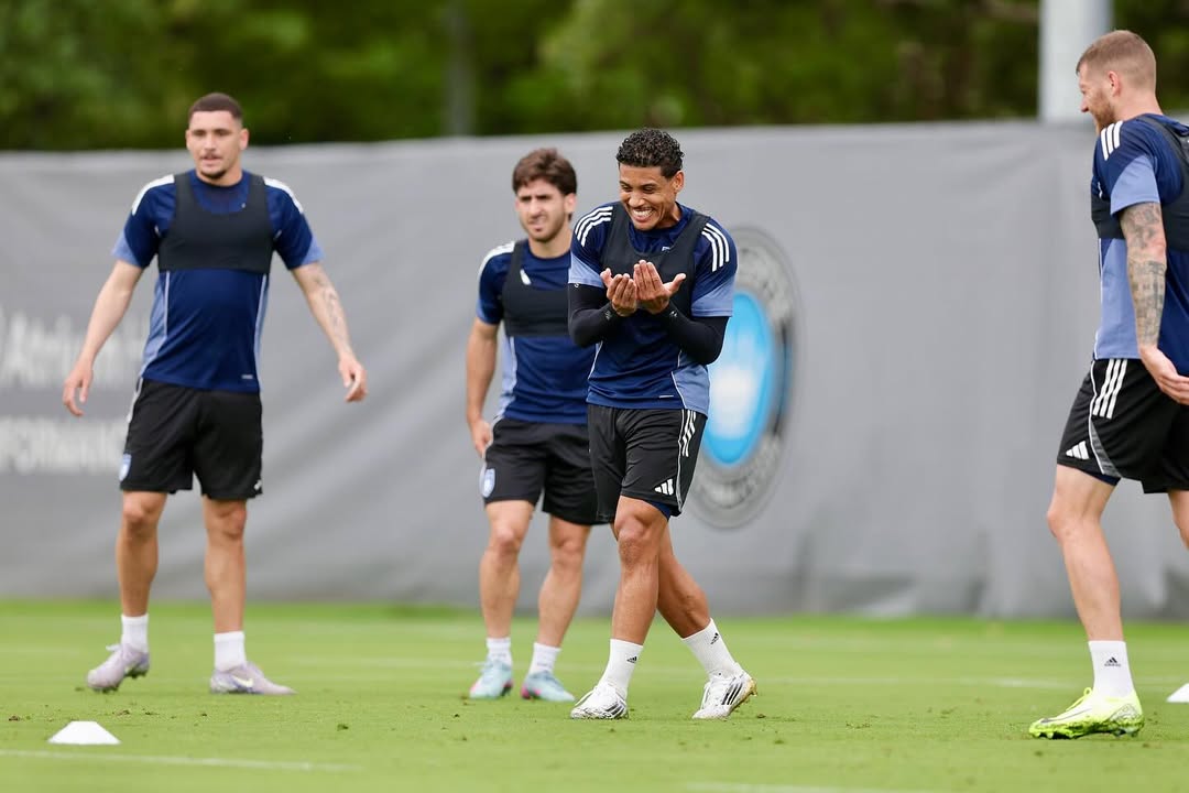 jogadores-ulsan-treino.jpg