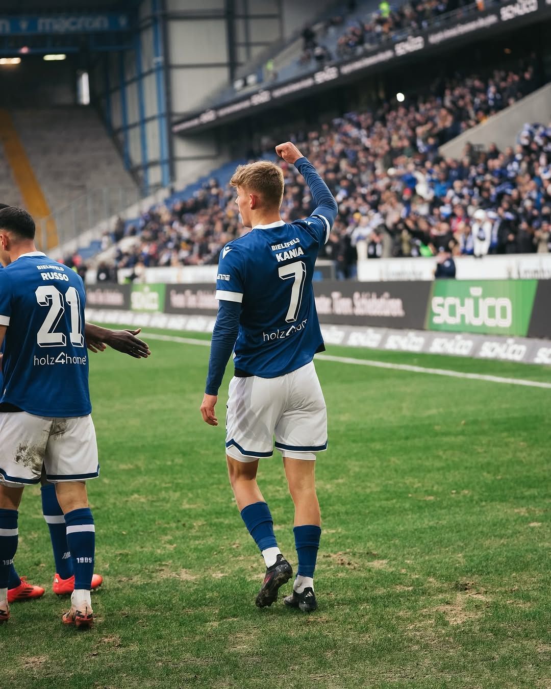kania-comemorando-gol-pelo-bielefeld.jpg