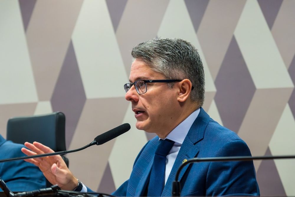 Governo avalia usar tributação das apostas para ampliar vagas no sistema prisional