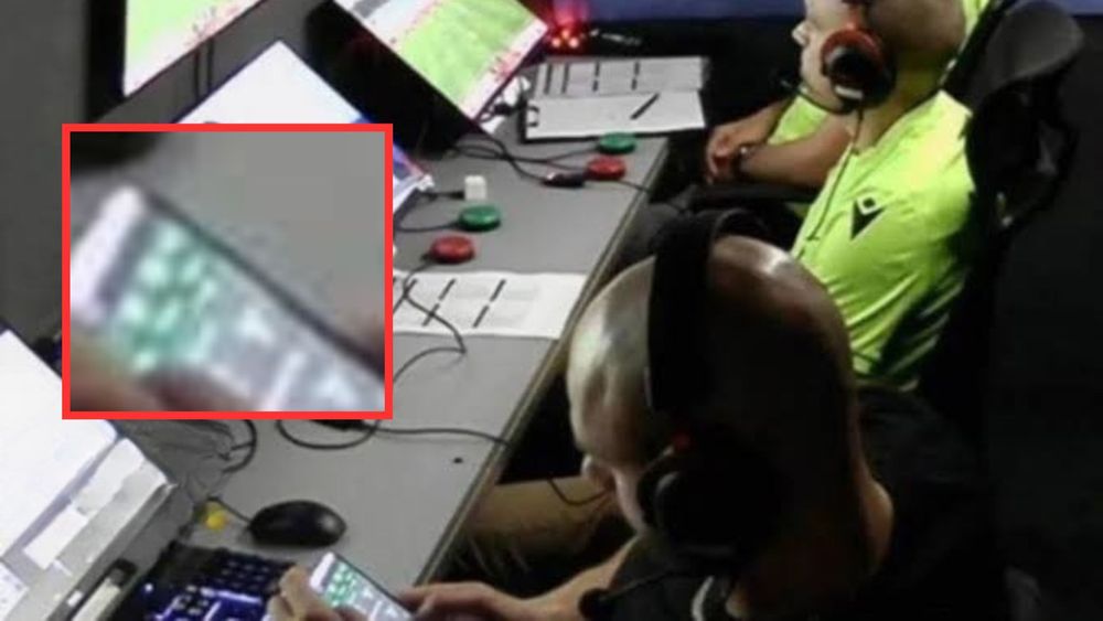 Operador do VAR é suspenso após ser flagrado em site de apostas durante jogo na Bulgária