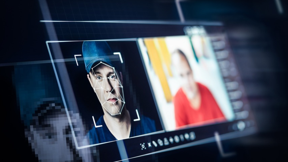 Reconhecimento facial nas apostas pode alimentar uso de deepfakes, alerta relatório global