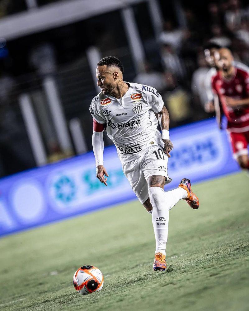 Santos fecha acordo com a Novibet para ser sua nova patrocinadora master
