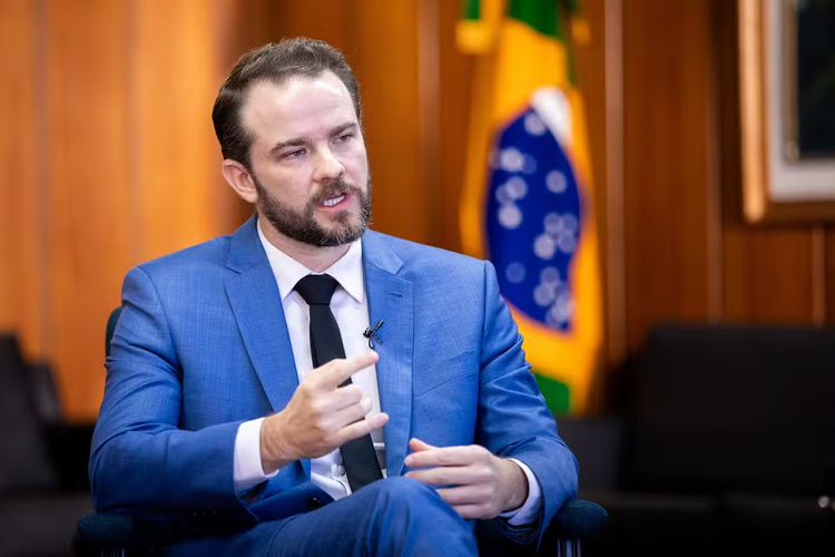 Fazenda anuncia novas regras para publicidade de bets; propagandas terão alertas obrigatórios e restrições mais rígidas