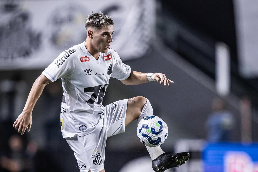 rollheiser-em-campo-pelo-santos (2).jpg